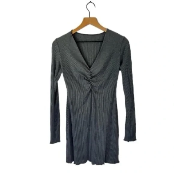 Reformation Jennie Dress - Picture 2 of 8